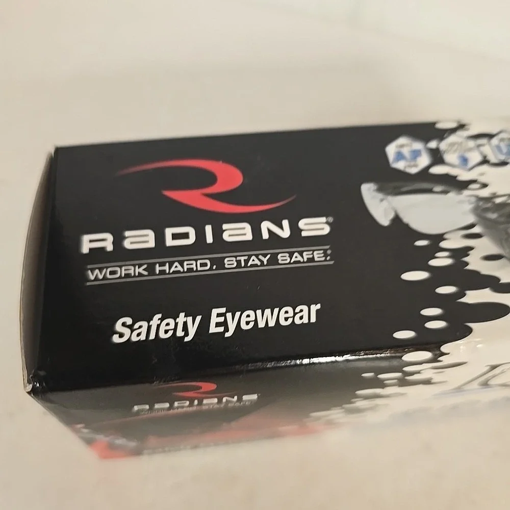 RADIANS IQUITY™ ANTI-FOG SAFETY‎ GLASSES - SMOKE LENS